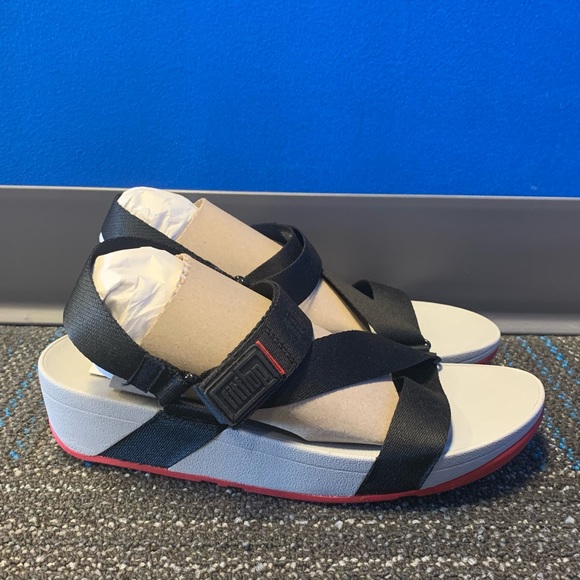 Fitflop Back-Strap Sandals Sale UK - Black Womenss Surfa Woven-Logo Z-Strap